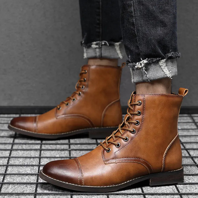 Men's Leather Boots with Pointed Toe