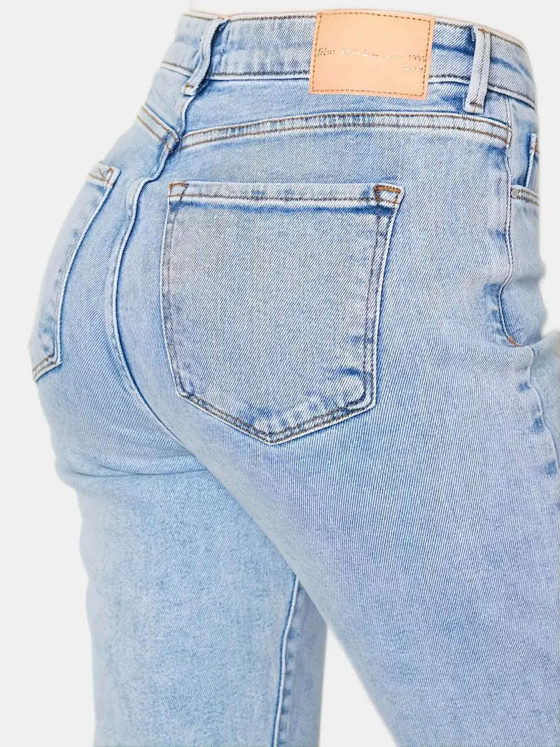 Blue Slim Fit Mom Jeans with Slash Pockets for Women